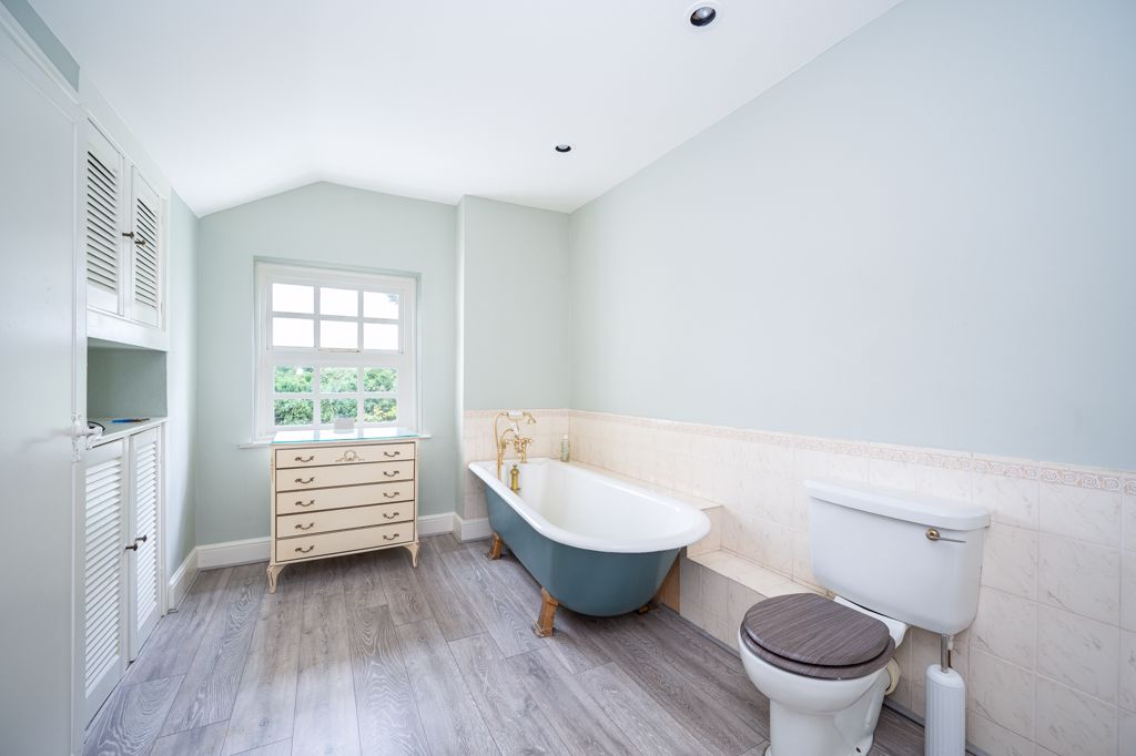 Bathroom- click for photo gallery